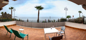 La Terrazza sul Mare Modern Apartment Aci Castello